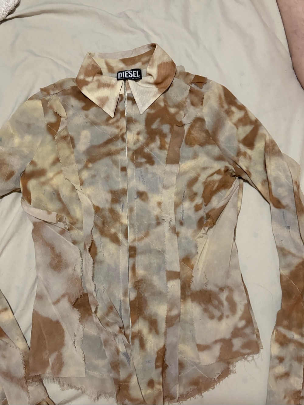 Diesel SS23 Runaway Silk Camo Top - Picture 4 of 8